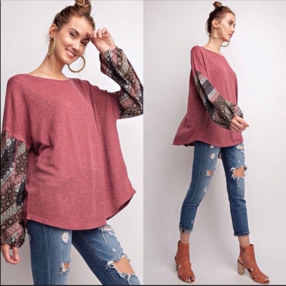 THE BOOKMARK Tops - NEW! FLORAL PRINT BALLOON SLEEVE TOP
